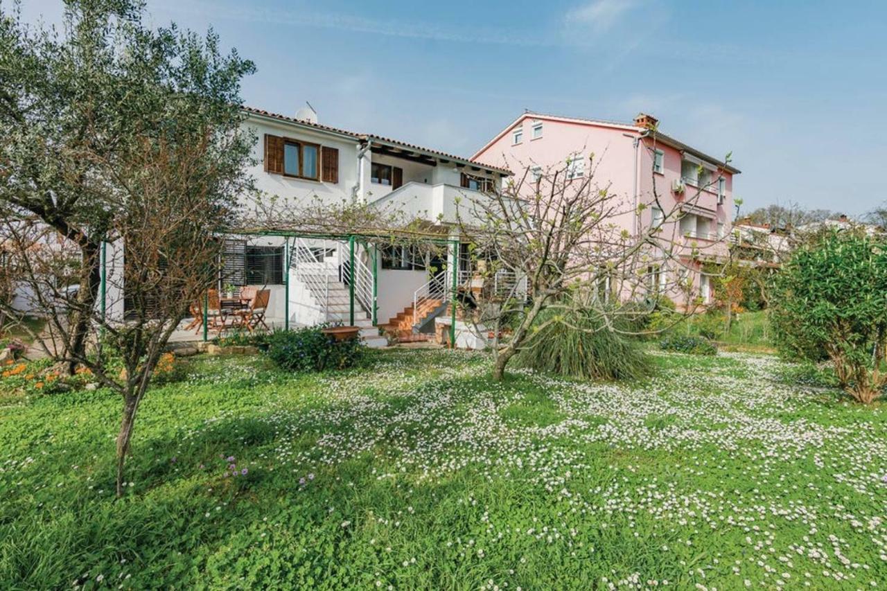 Apartment Rosa 2 Rovinj Exterior photo